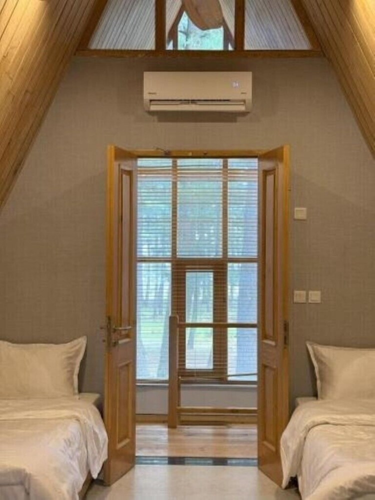 Deluxe Double Room, Mountain View photo 1