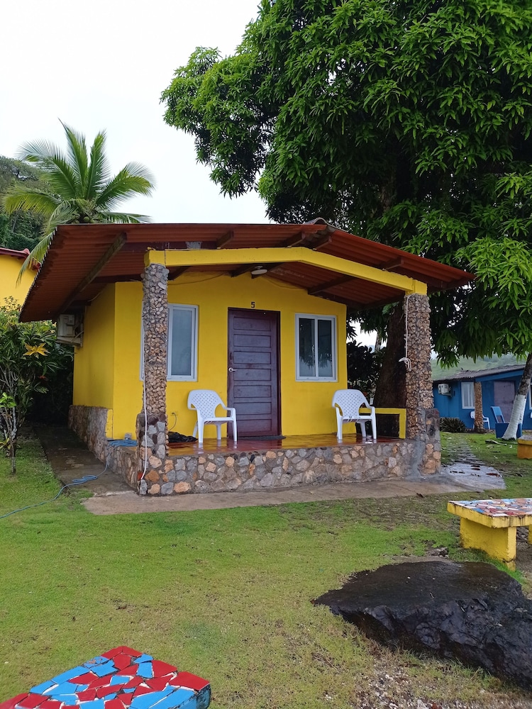 Basic Cabin, Ocean View photo 2