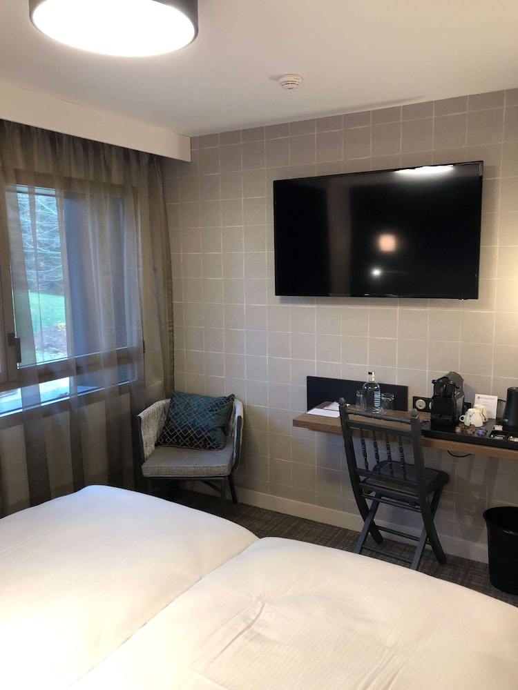 Classic Room, 2 Twin Beds, Non Smoking - Photo 4