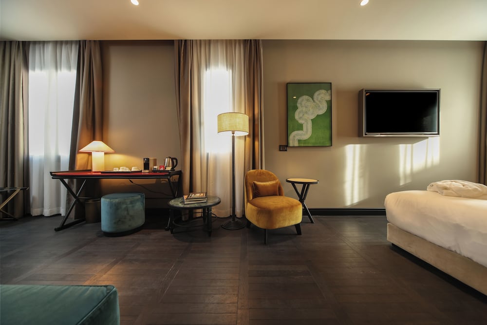 Deluxe Triple Room photo 3