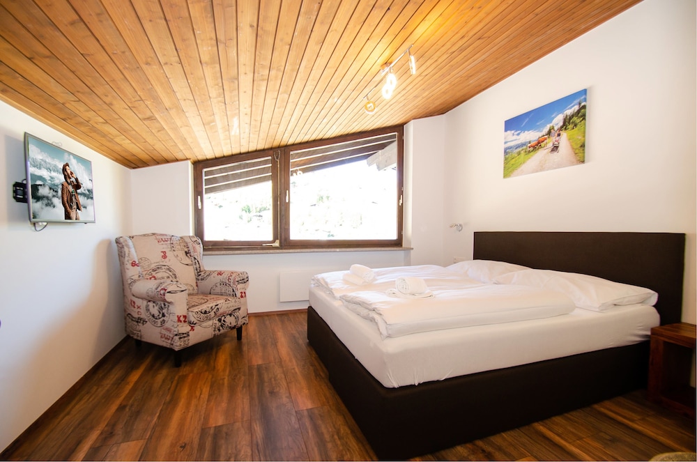 Penthouse 81 Kaprun photo 1