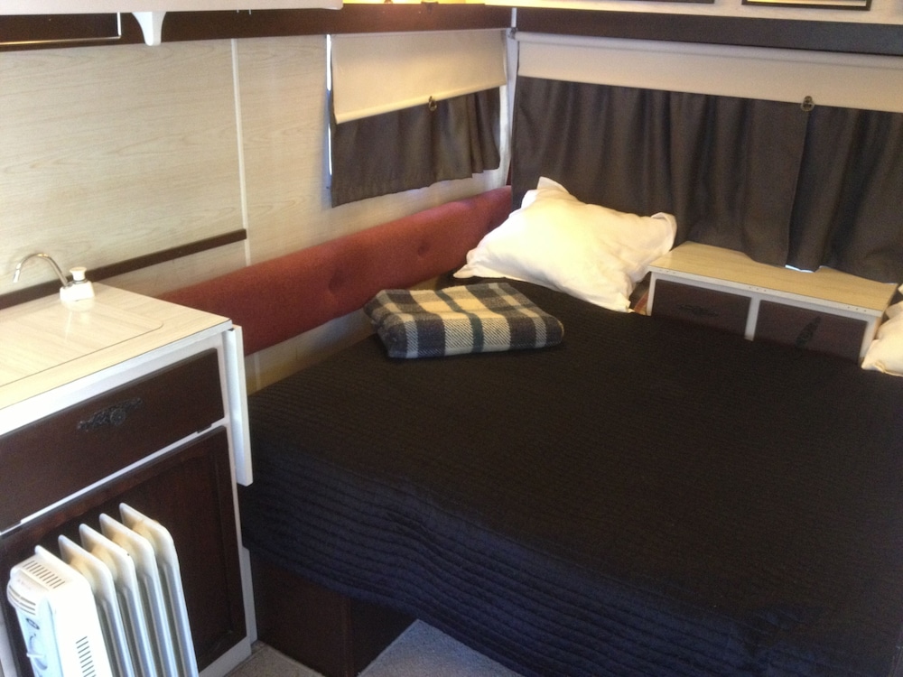 Basic Room photo 2