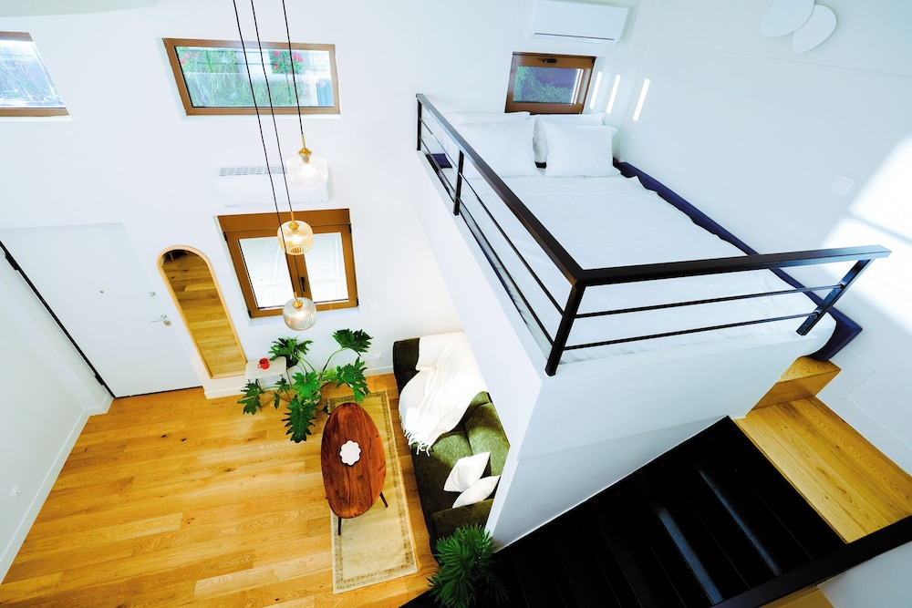 Basic Loft