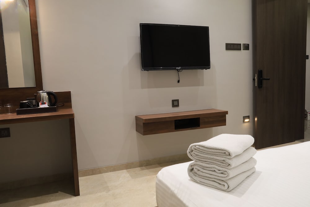 Business Room - Photo 28