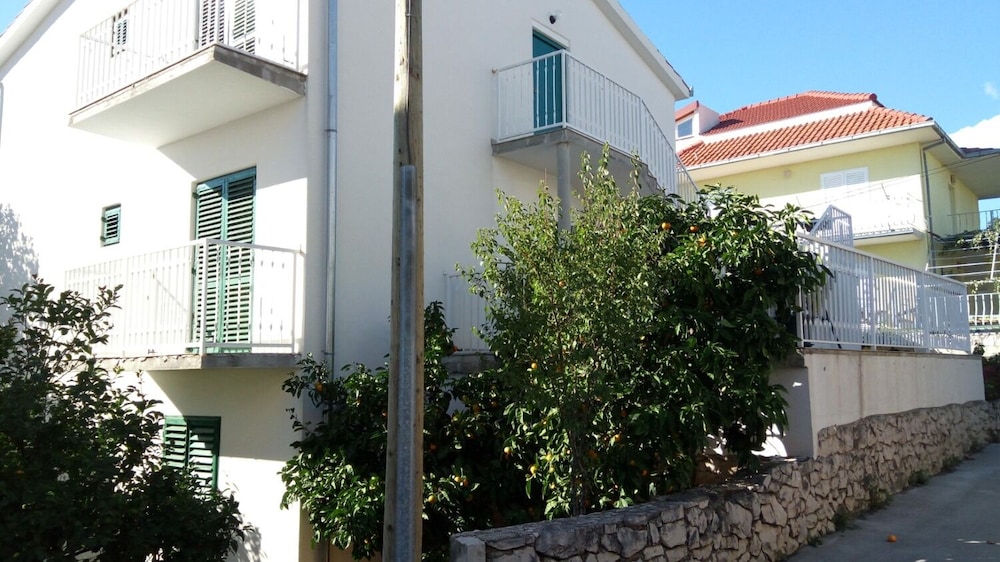 Apartment (Marijica - 100m from the beach - A2(6) photo 3