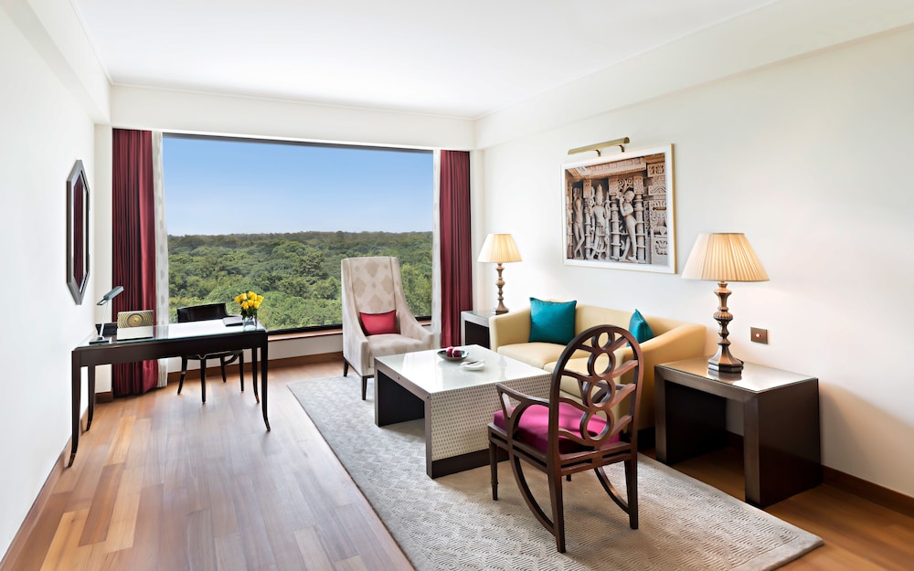 The Oberoi Suite - Photo 5