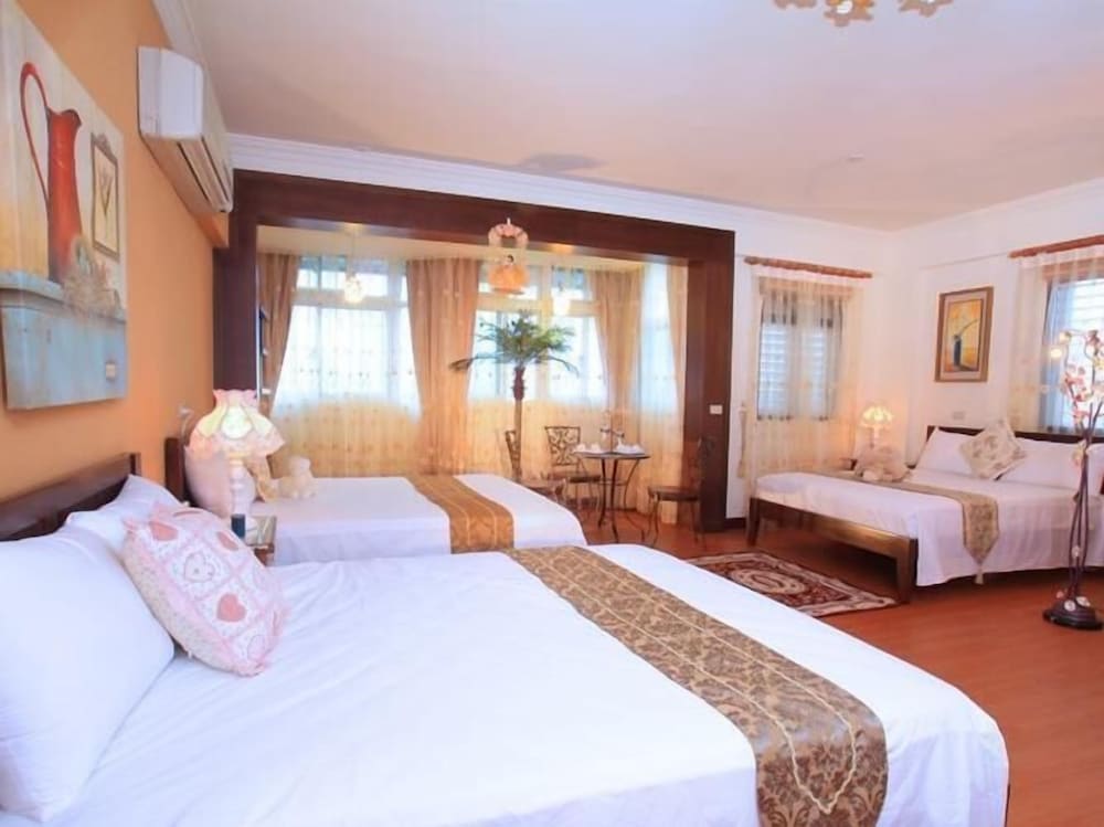 Elite Room, Multiple Beds photo 1
