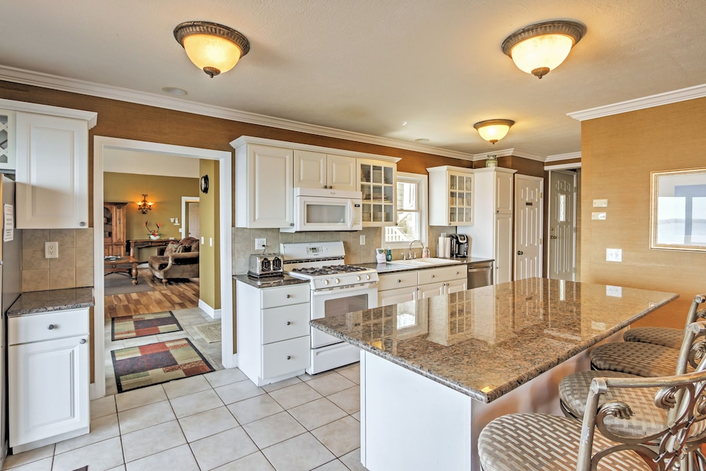 House (4 Bedrooms) photo 3