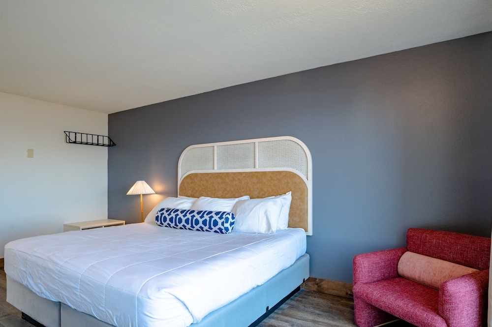 King Room with Ocean View photo 2