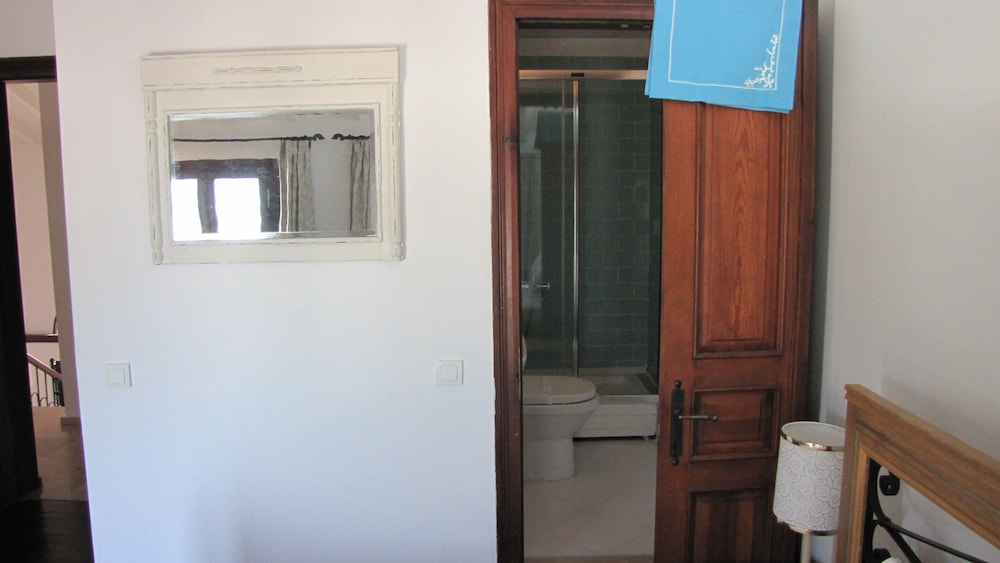Standard Double Room, Sea View, Beachfront photo 2
