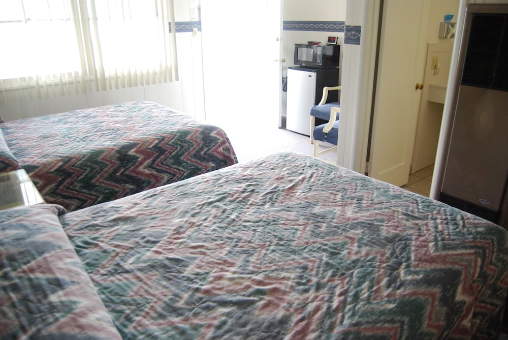 Double Room, 2 Double Beds photo 1