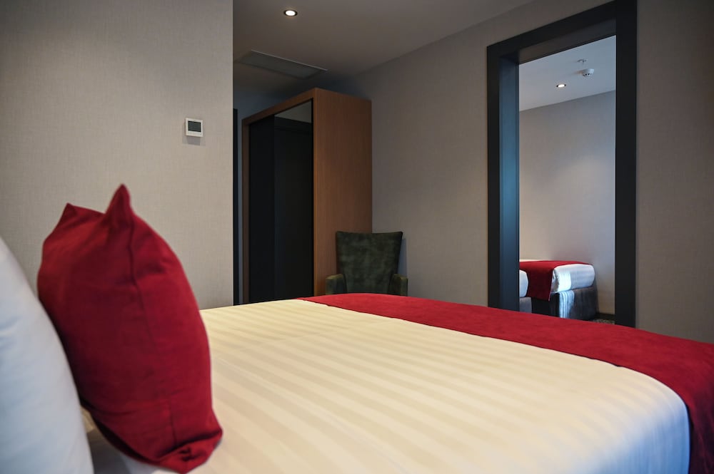 Family Quadruple Room, Balcony, City View