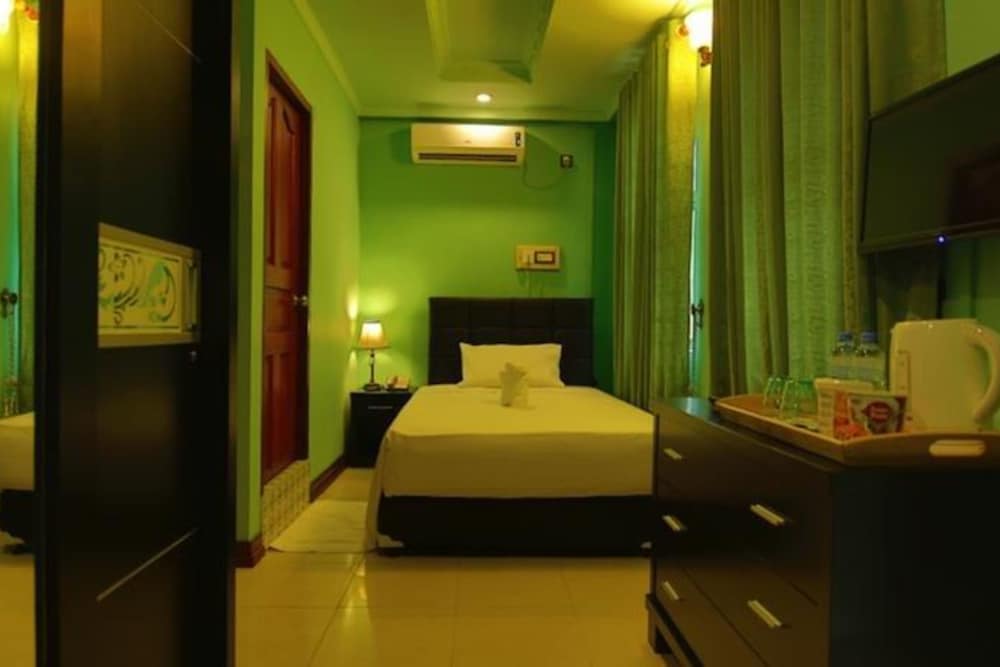 Double Room, Beach View photo 3