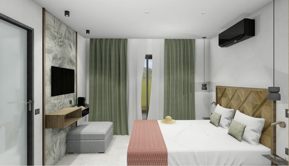 Family Room, 2 Bedrooms With Shared Pool photo 1