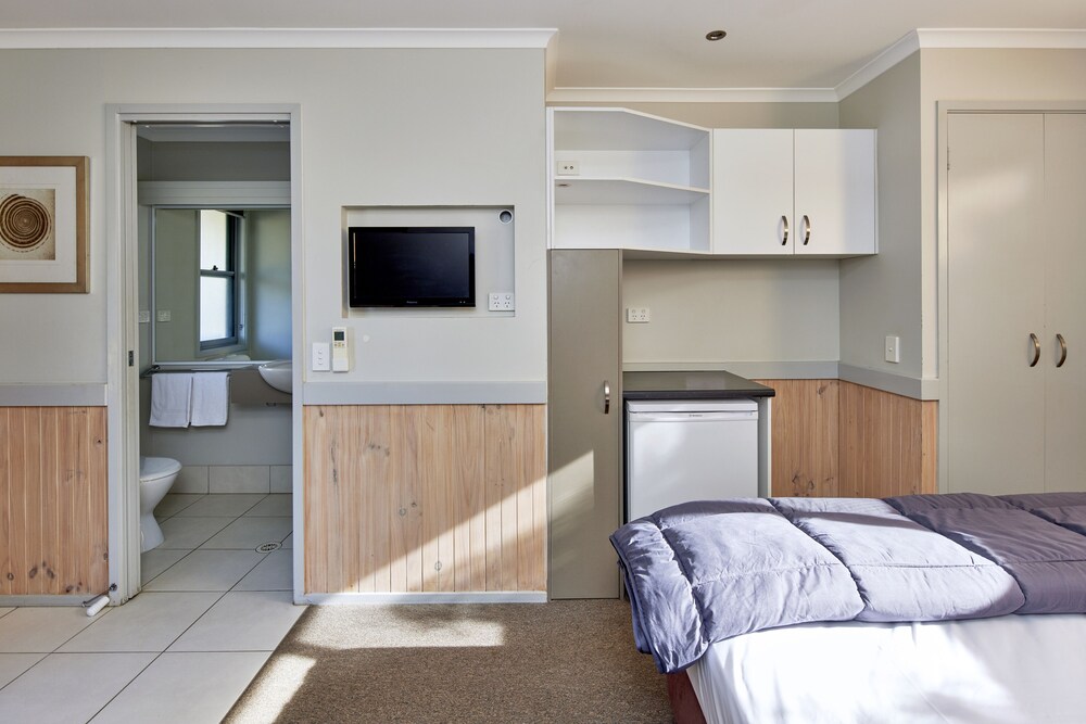 Studio Cabin