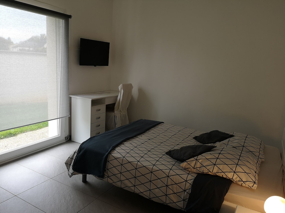 Triple Room, Accessible (Chambre O) photo 3