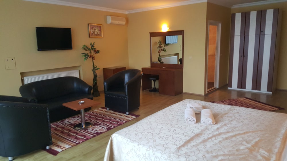 Deluxe Triple Room, Sea View photo 1
