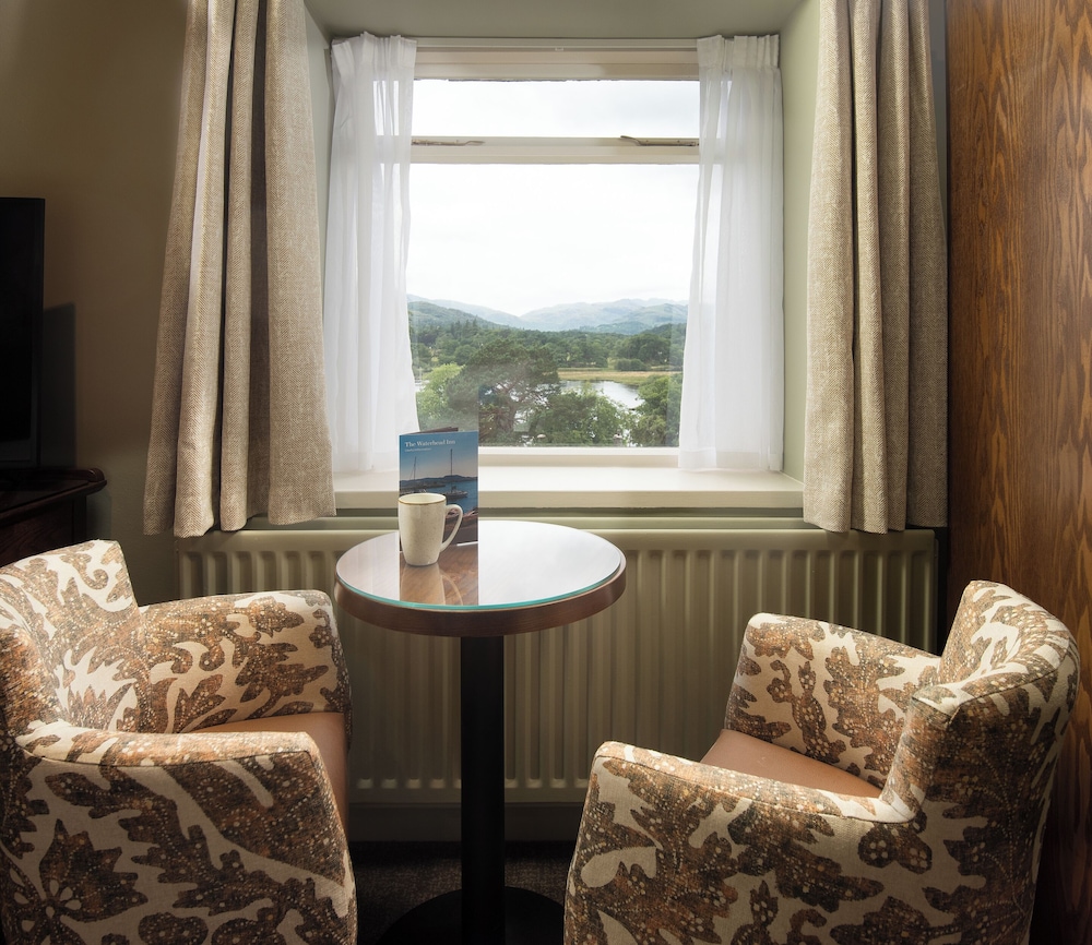 Superior Double or Twin Room photo 3