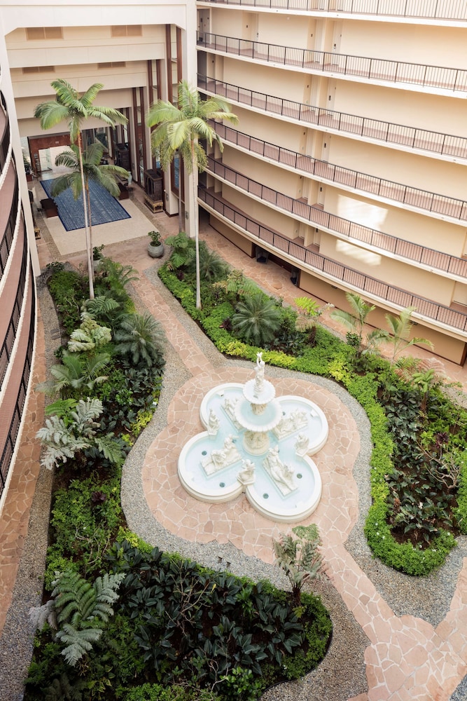Palace One Bedroom Suite, 1 King Bed, Ocean View