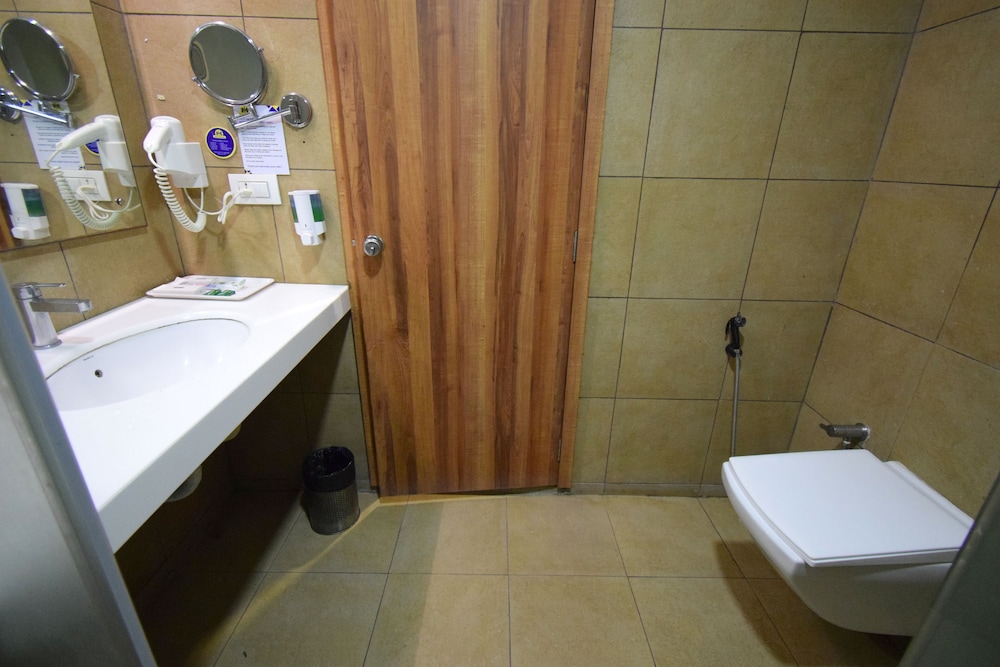 Executive Room - Photo 2