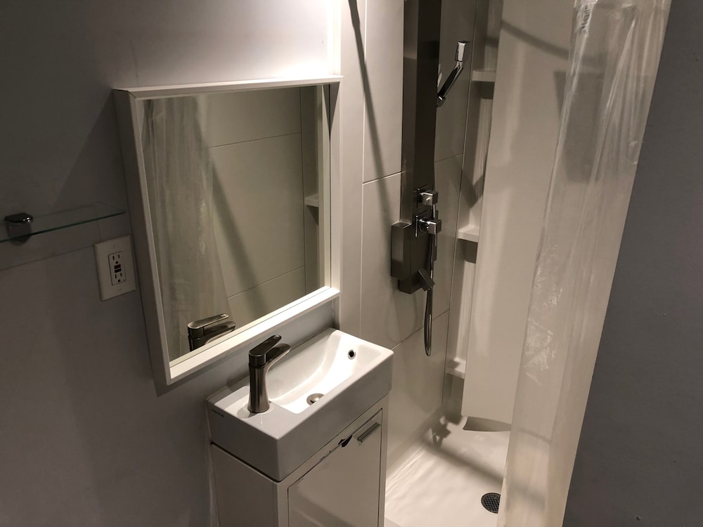 Superior Apartment (Apartment 302) photo 3