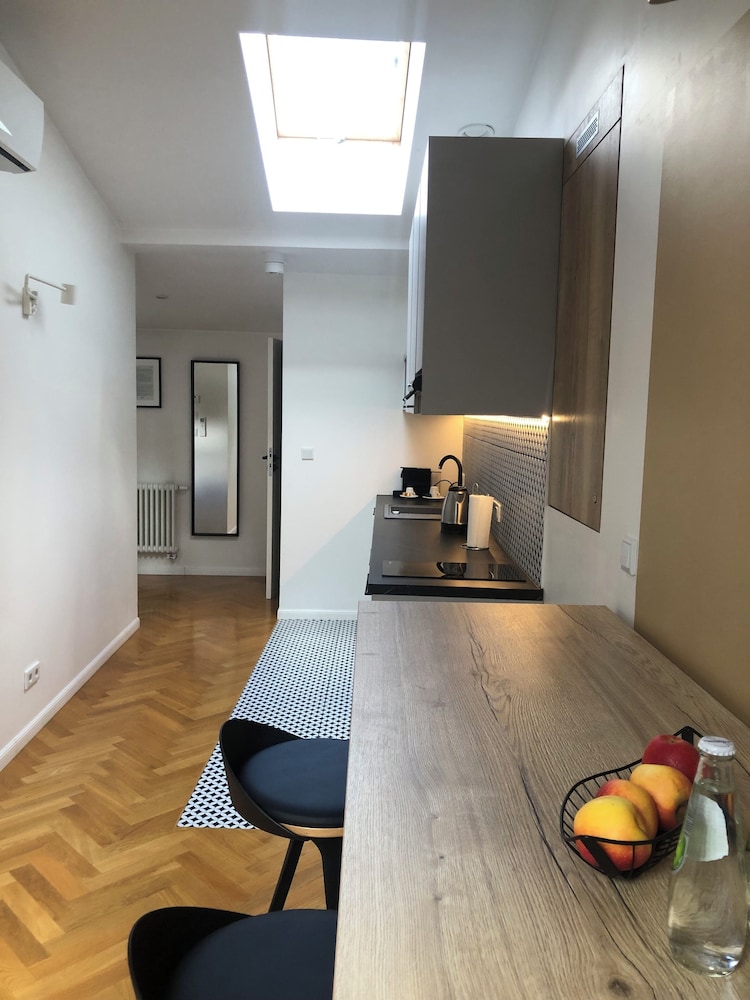 Standard Apartment - Photo 5