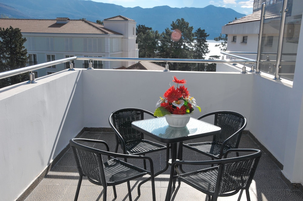 Double or Twin Room, Balcony