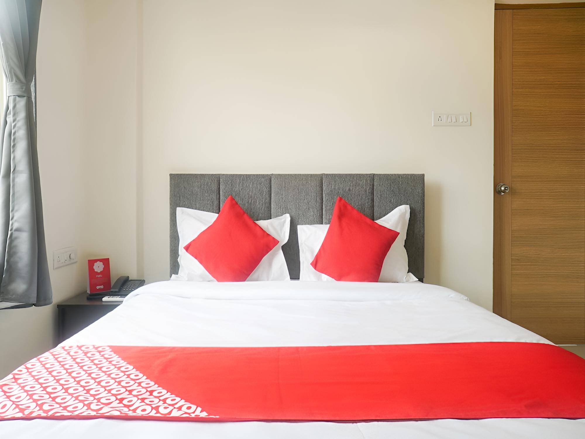 Deluxe Double Or Twin Room, 1 King Bed photo 1