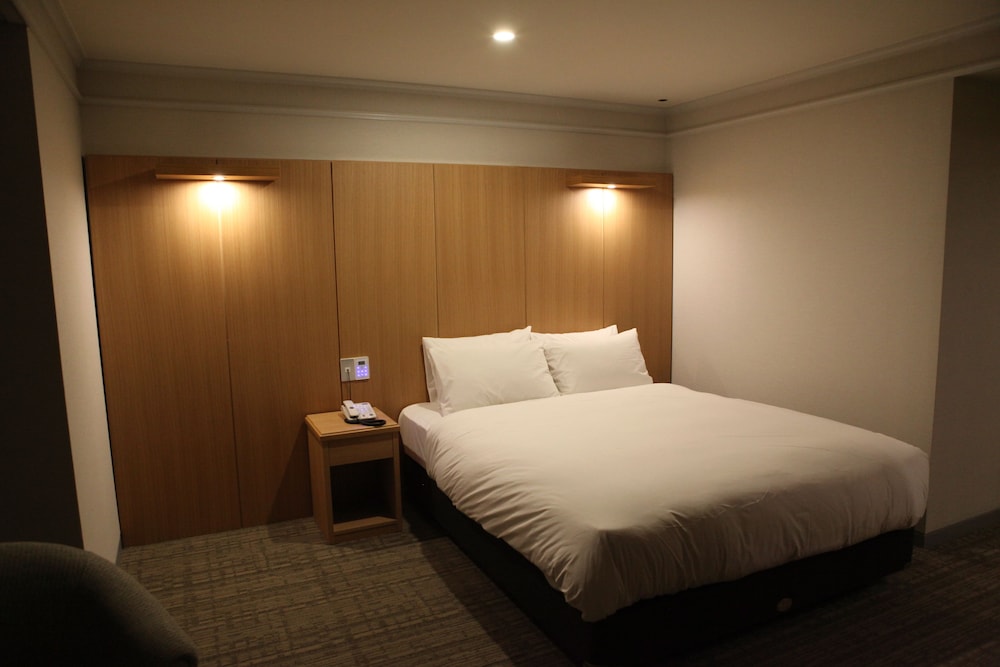 Standard Double Room, City View - Photo 5