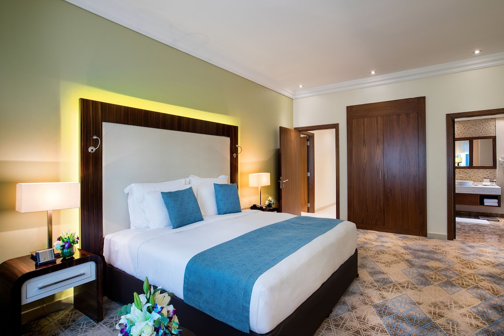 Suite, 2 Bedrooms photo 2
