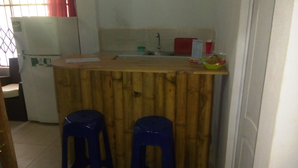 Classic Bungalow, 2 Bedrooms, Garden View photo 3