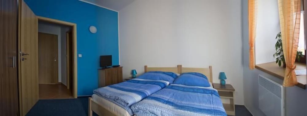 Room (   13) photo 2
