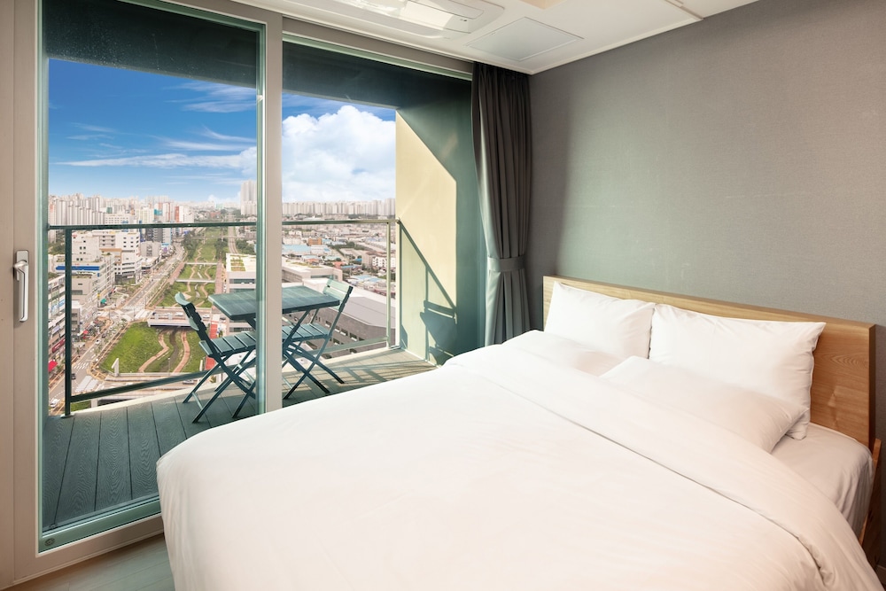 Superior Double Room, Terrace (Netflix available) - Photo 8