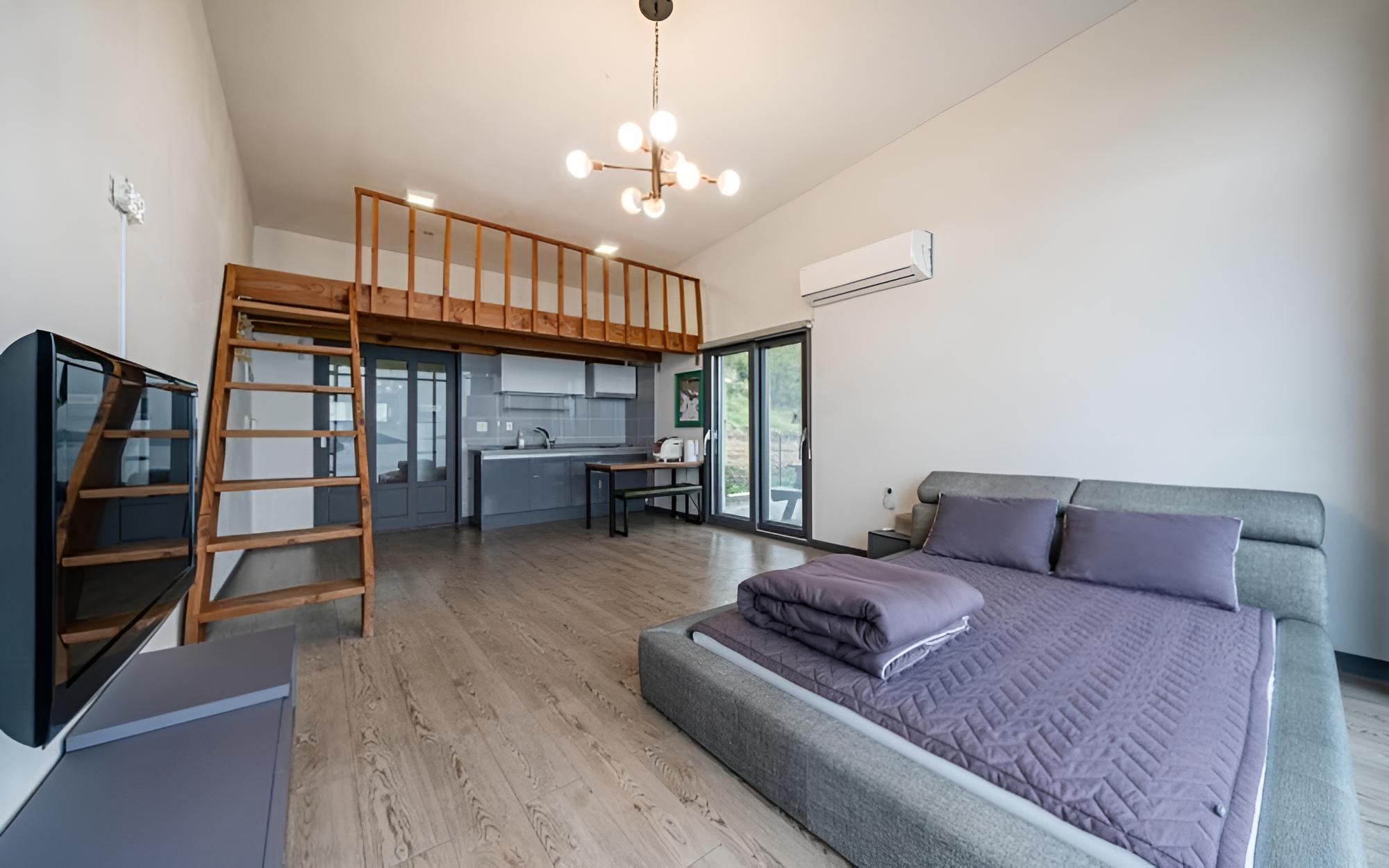 Room (Room 201 (Ocean View)) photo 1