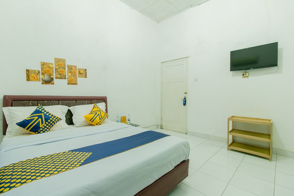 Economy Double Room photo 3