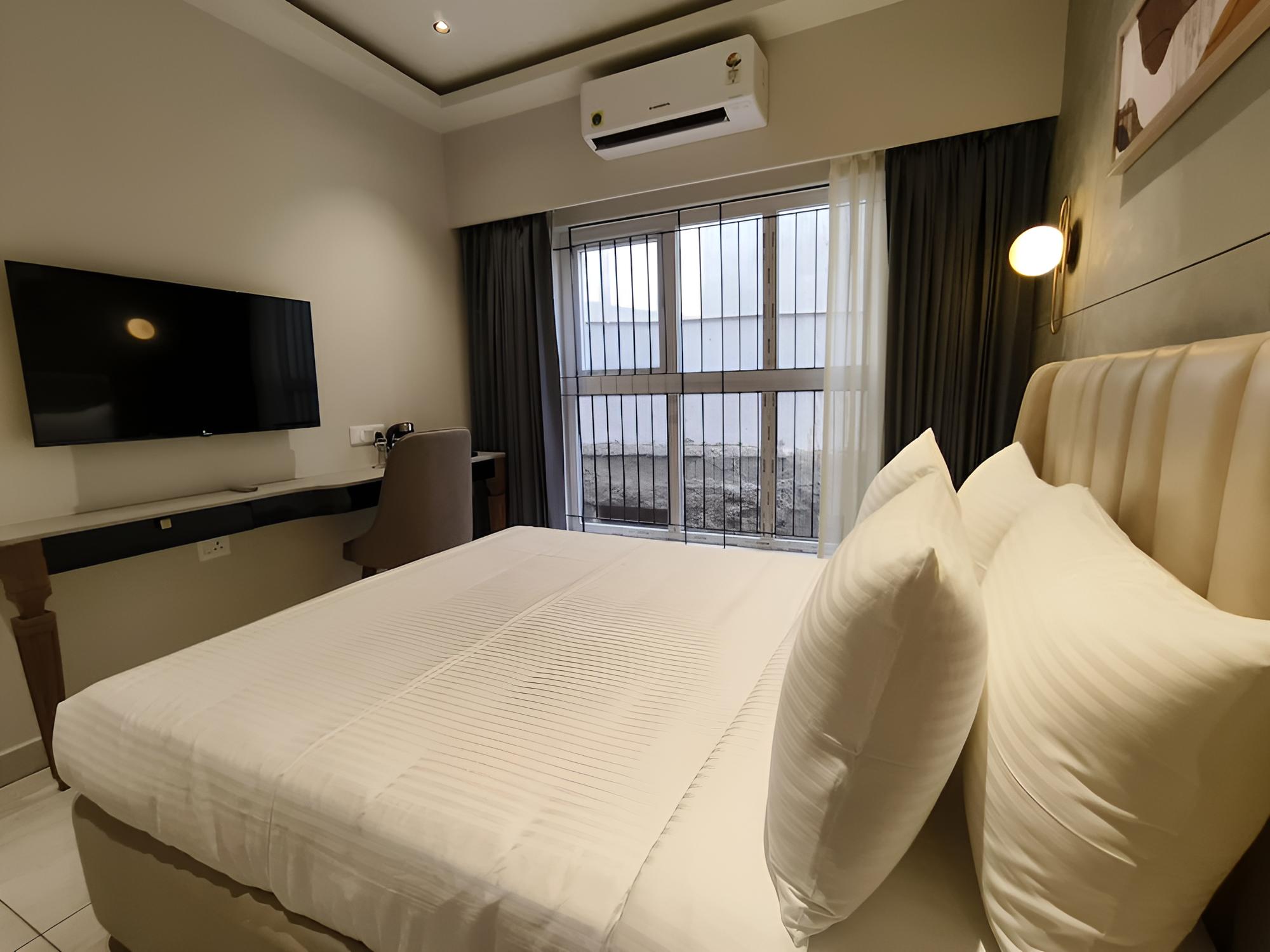 Standard Double Room - Photo 2