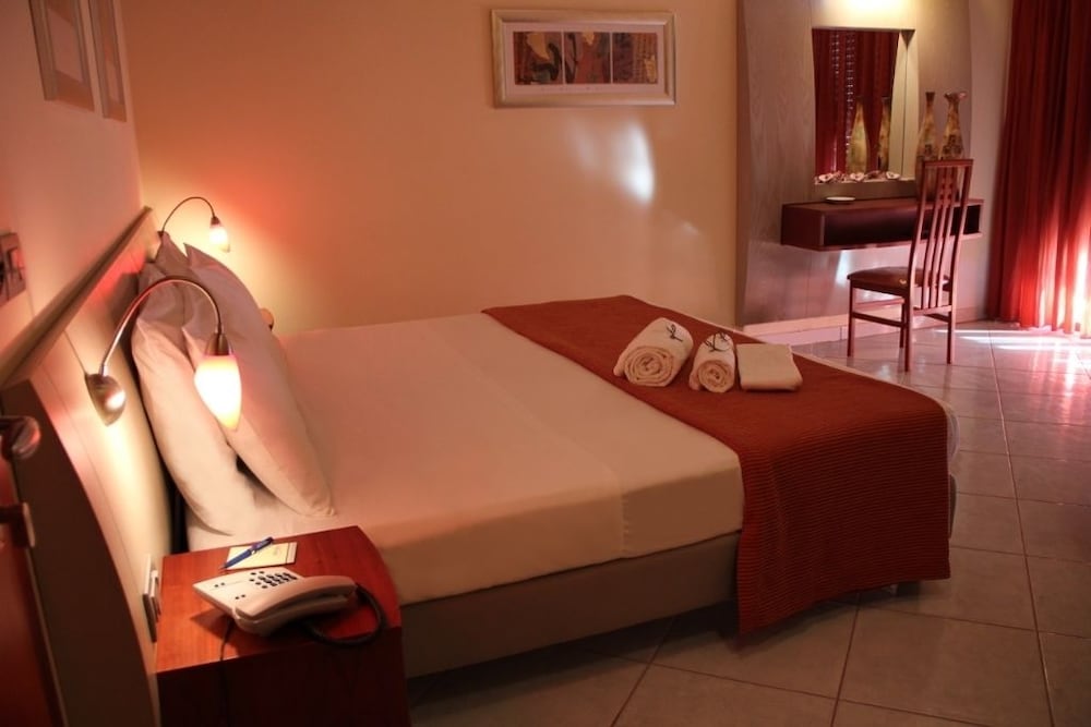 Basic Double Room photo 1
