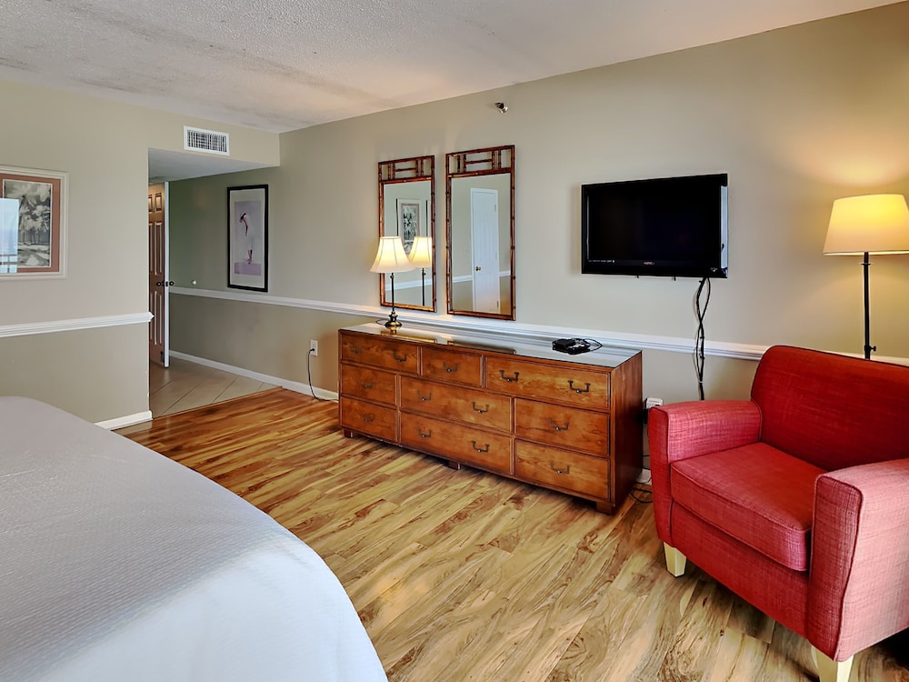 Condo, Multiple Beds, Balcony, Ocean View (#505 - No Pets)
