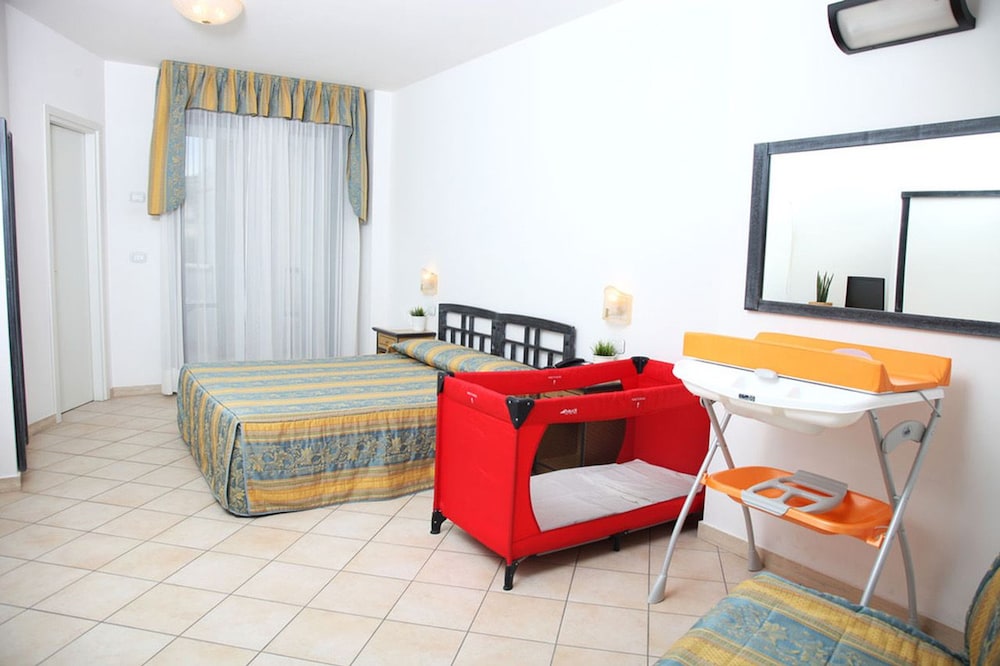 Triple Room, Balcony photo 2