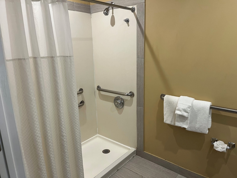 HomeTowne Studios & Suites by Red Roof Charlotte - Ballantyne, Billede 3