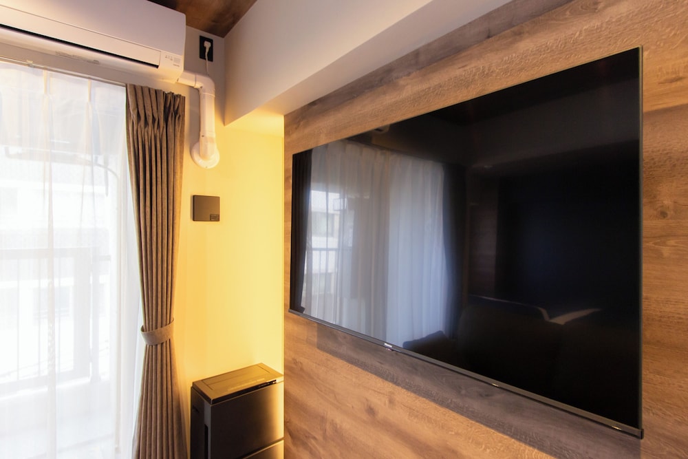 Classic Quadruple Room - Photo 15