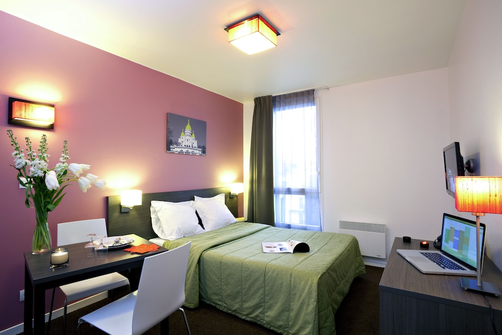 Studio, 1 Double Bed (Large) - Photo 2
