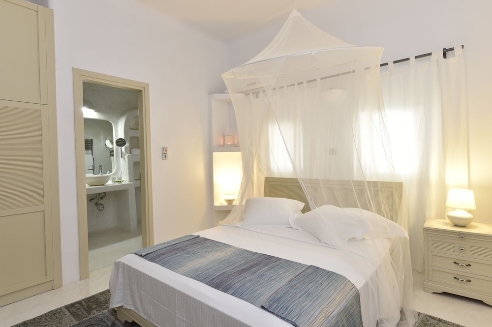 Suite, 2 Bedrooms, Ground Floor