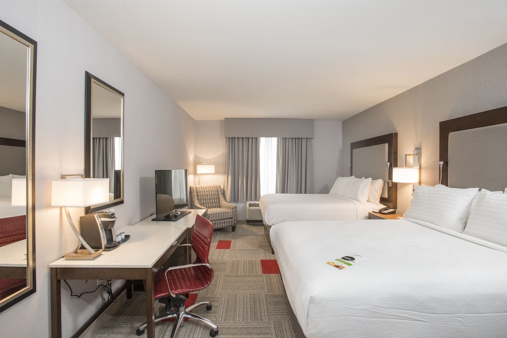 Standard Room, 2 Queen Beds, Accessible (Access Tub) photo 3