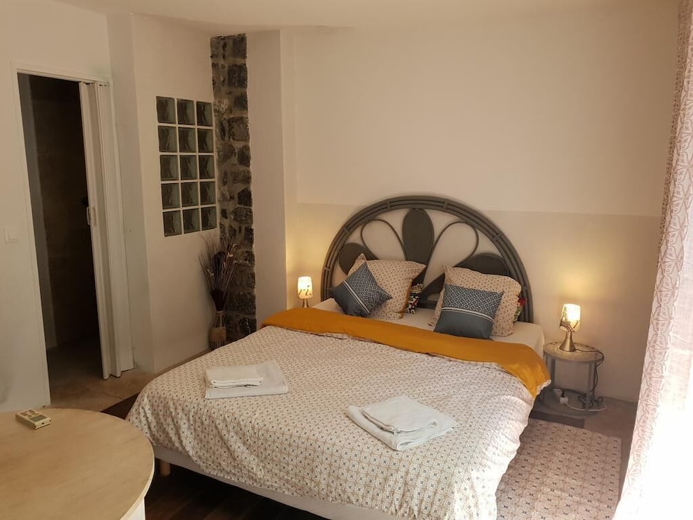Junior Double Room (B2) photo 1