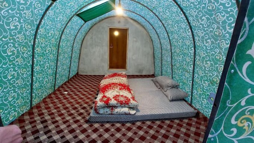 Tent photo 1