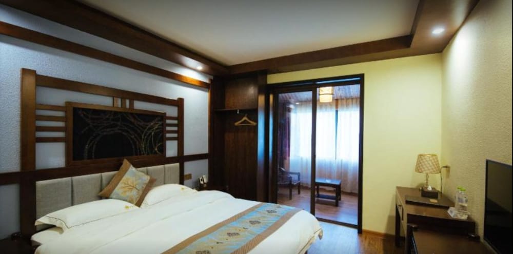 Deluxe Queen Room photo 1