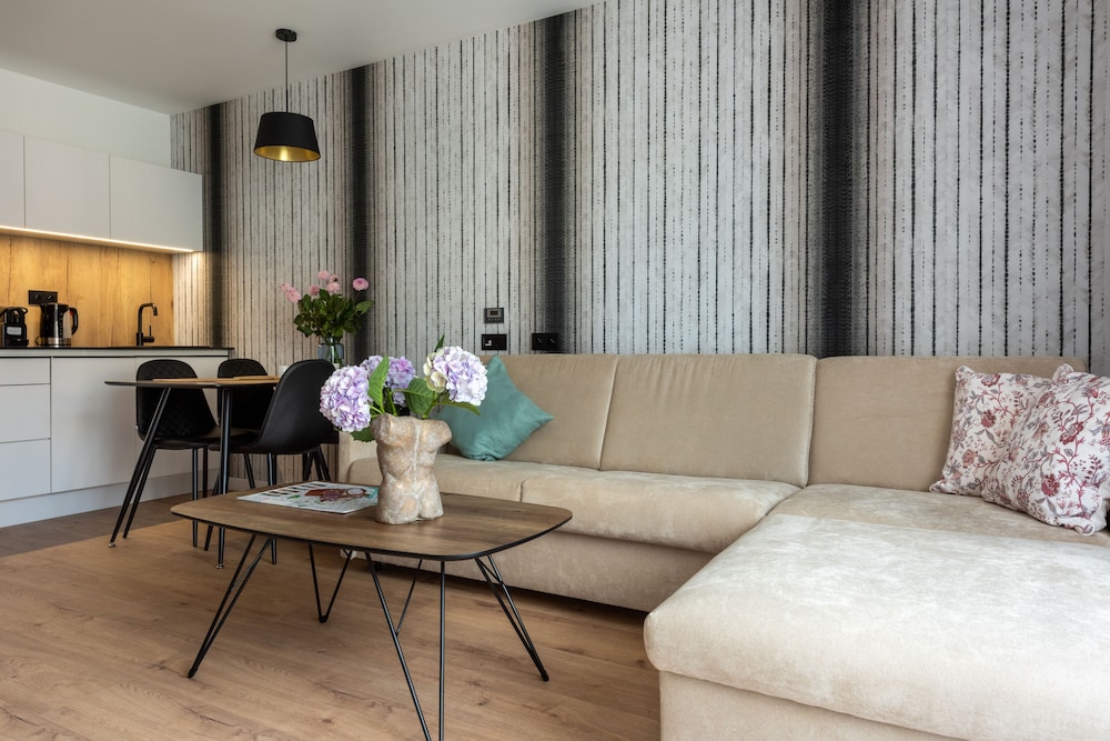 Club Apartment photo 1