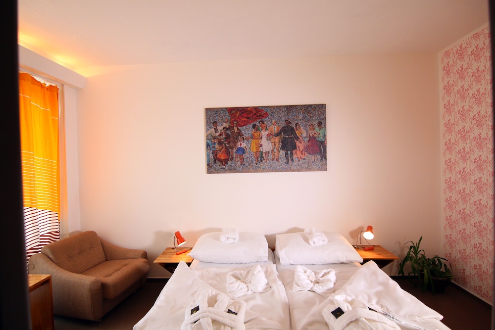 Club Room photo 1