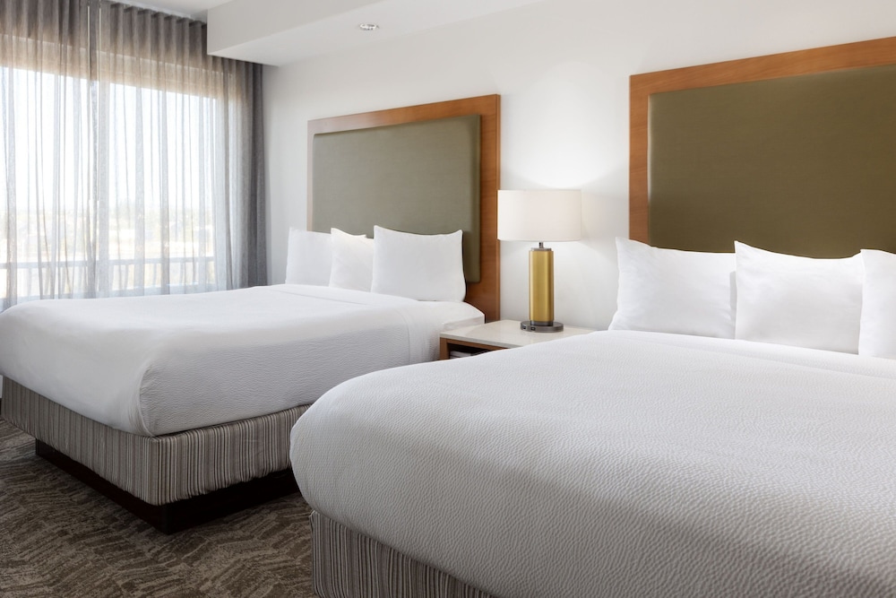 Suite, Multiple Beds
